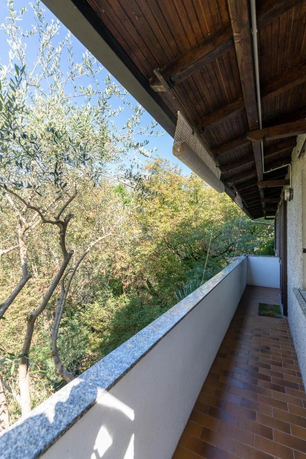 Casa Olivi Apartment Civate ภายนอก รูปภาพ